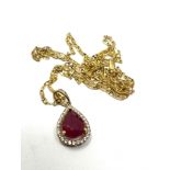9ct gold glass filled ruby & white gemstone cluster pendant necklace (1.8g)