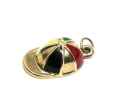 9ct gold vari-colour enamel hat pendant (0.5g)