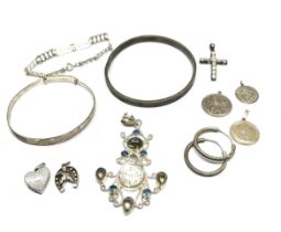 Selection of silver jewellery inc pendant bracelets lockets etc weight 79g