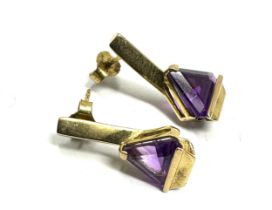 9ct gold amethyst drop earrings (3.2g)