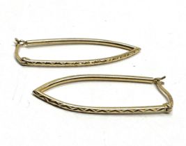 14ct gold patterned hoop earrings (1.7g)