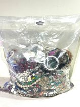 10kg UNSORTED COSTUME JEWELLERY inc. Bangles, Necklaces, Rings, Earrings.