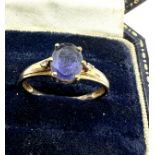 9ct gold iolite single stone ring (1.4g)