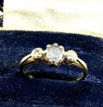 9ct gold sapphire & diamond three stone ring (1.7g) missing stone