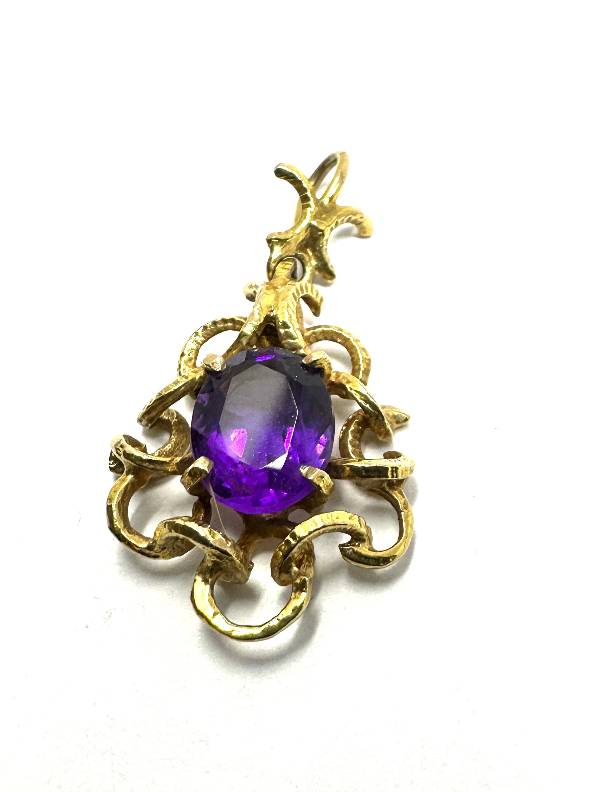 9ct gold amethyst pendant (3g)