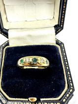 9ct gold diamond & emerald five stone ring (2.9g)