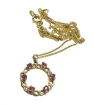 9ct gold ruby pendant & chain (1.5g)