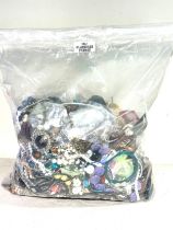 10kg UNSORTED COSTUME JEWELLERY inc. Bangles, Necklaces, Rings, Earrings.