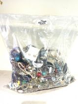 10kg UNSORTED COSTUME JEWELLERY inc. Bangles, Necklaces, Rings, Earrings.