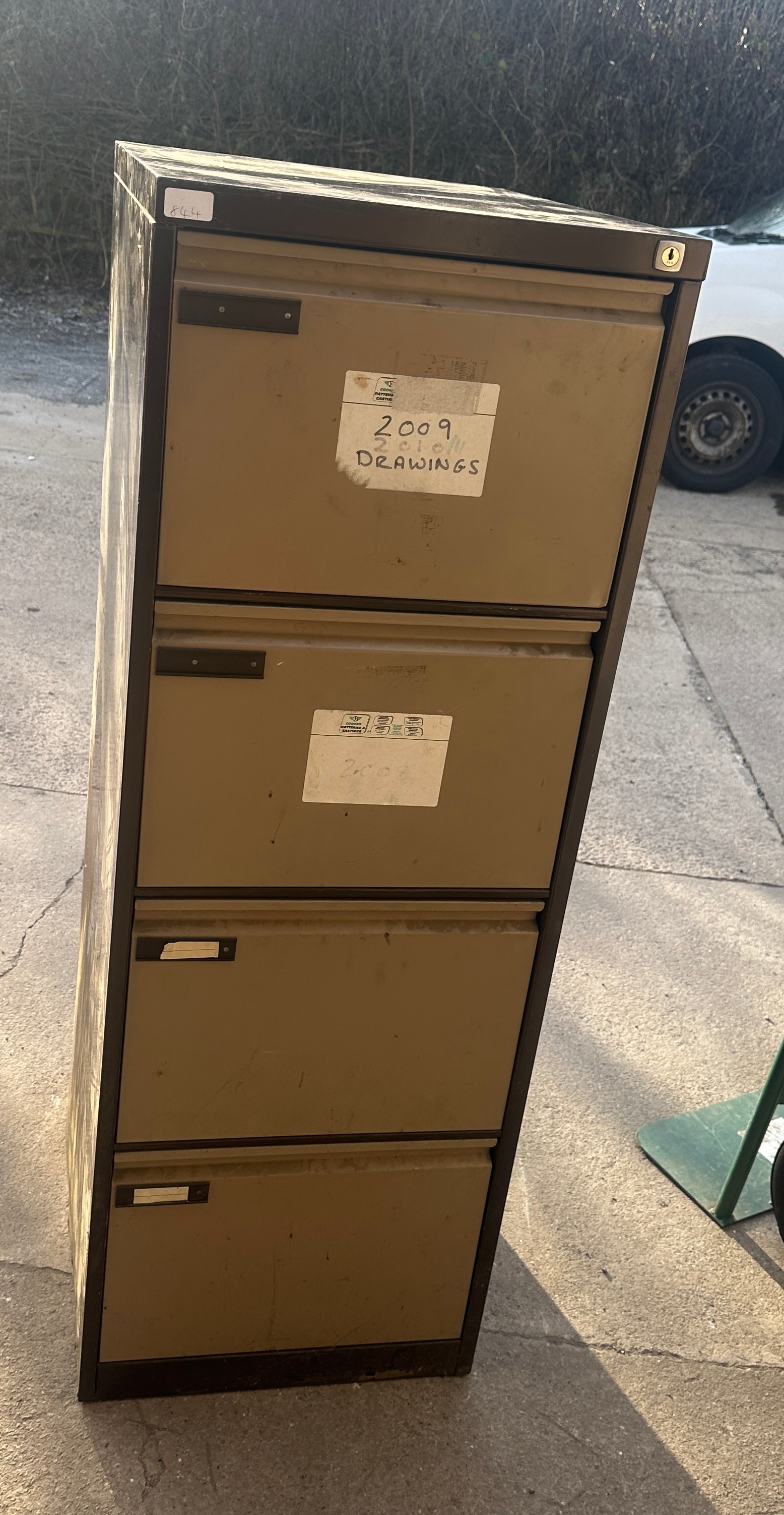 Four drawer filing cabinet - Image 3 of 3