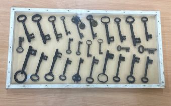 Large selection of 27 vintage keys in case, case measures approximately 12 inches tall 24 inches