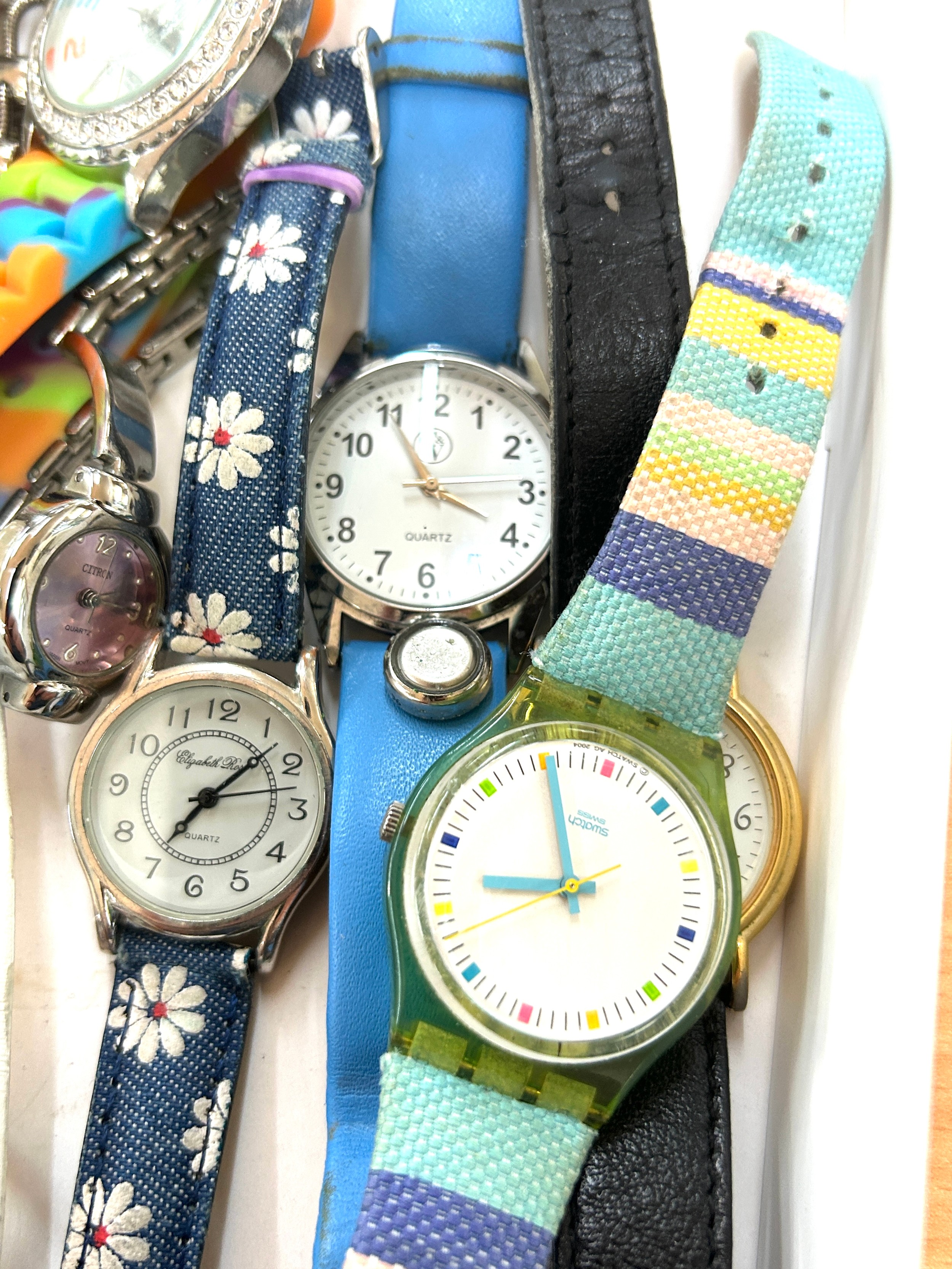 Tray of vintage and later wrist watches - Bild 2 aus 4