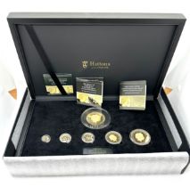 Cased Hattons 22ct 2019 Heros of D Day 75th Anniversary gold prestige sovereign proof set, set
