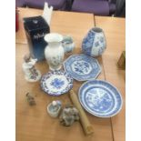 Selection of porcelain items to include Coalport, Aynsley etc