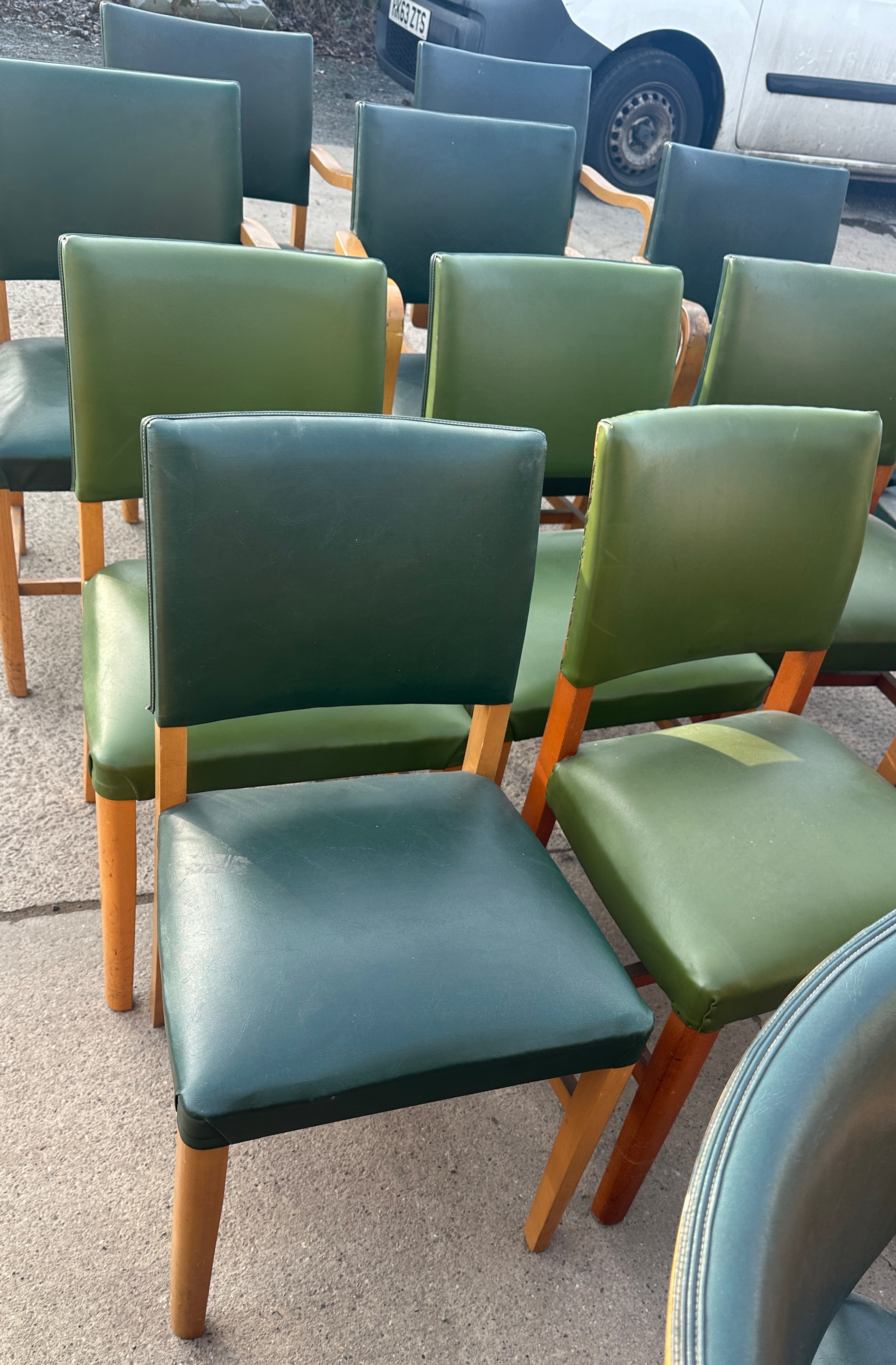verco vintage board room chairs 16 in total 10 with arms - Image 4 of 4