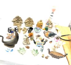 Selection of collectables includes Lamp, honey pot, Wade etc