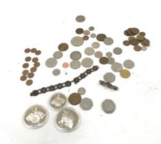 Selection of vintage and later coins and commerative crowns