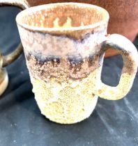 Earthernware jar and two studio pottery mugs