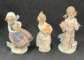 3 Lladro girl figures, all in good overall condition