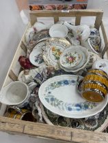 Selection of collectables to include Poole, Wedgwood, Wade, Royal Worcester etc