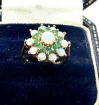 9ct gold Emerald & opal ring weight 3.1g