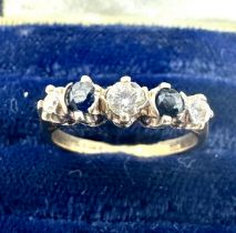 9ct gold sapphire & diamond ring weight 2g