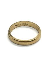 Ladies 9ct gold wedding band, ring size I/J, total weight 1.8