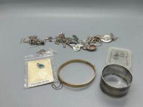 Large selection of silver jewellery includes, earrings, necklaces, moonstone etc