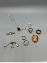 Selection of vintage and later silver and costume jewellery