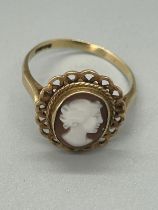 Ladies 9ct gold cameo set dress ring, total weight 3.4 grams ring size S