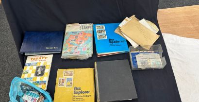 Quantity of vintage and later stamps, some in albums some loose