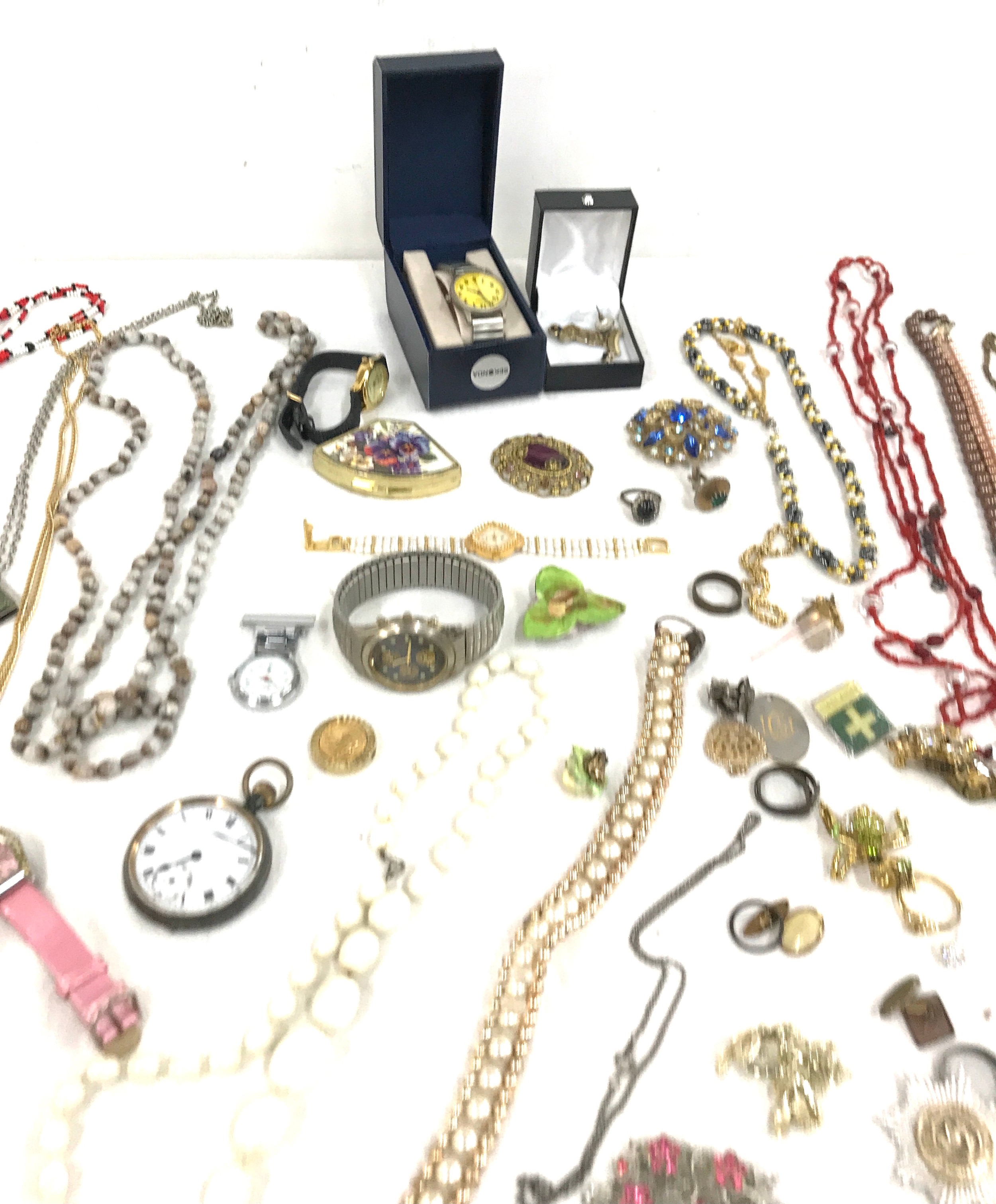 Quantity of vintage costume jewellery - Bild 3 aus 7