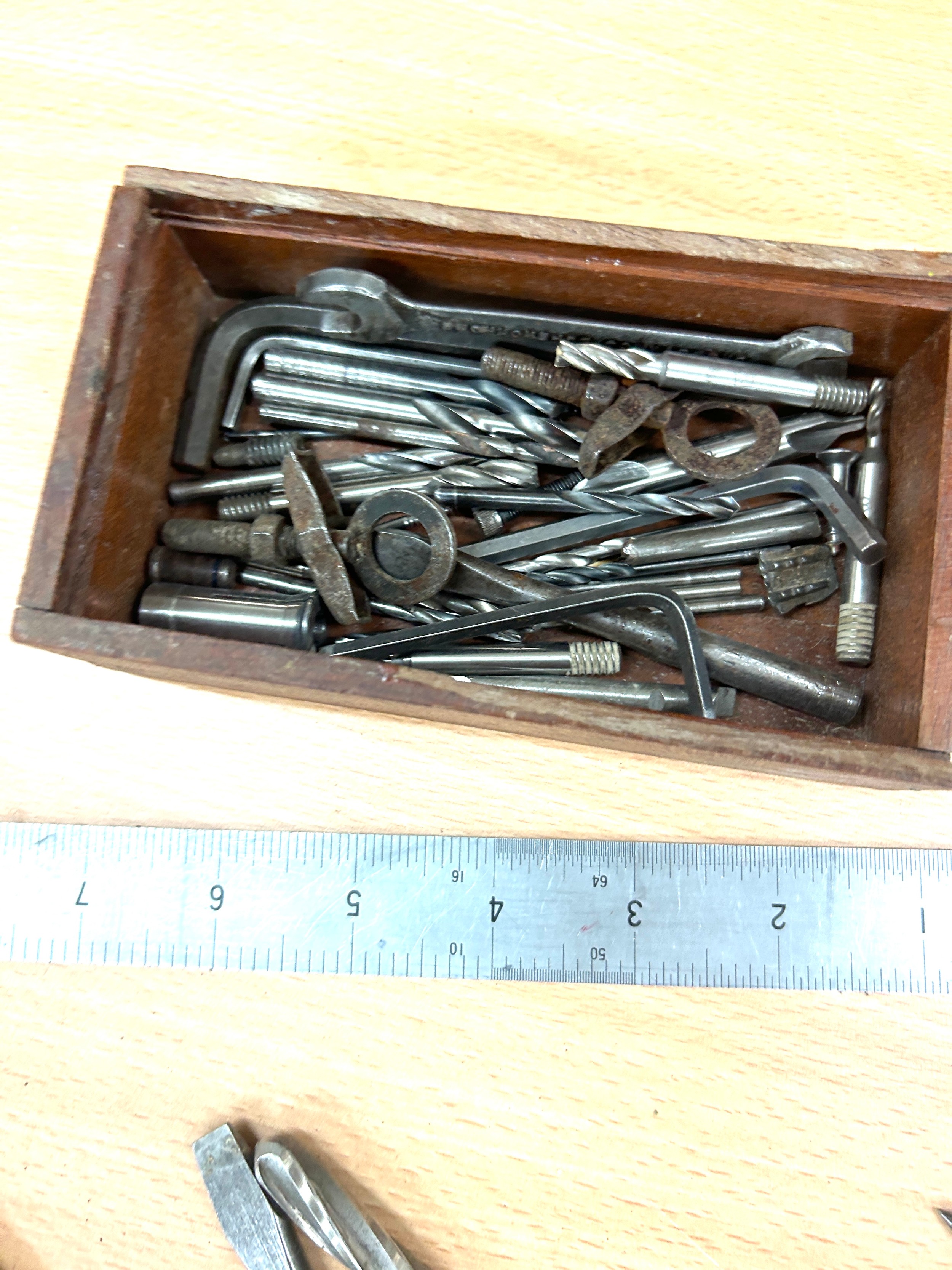 Selection of lathe measuring instruments, drill pieces etc - Image 2 of 6
