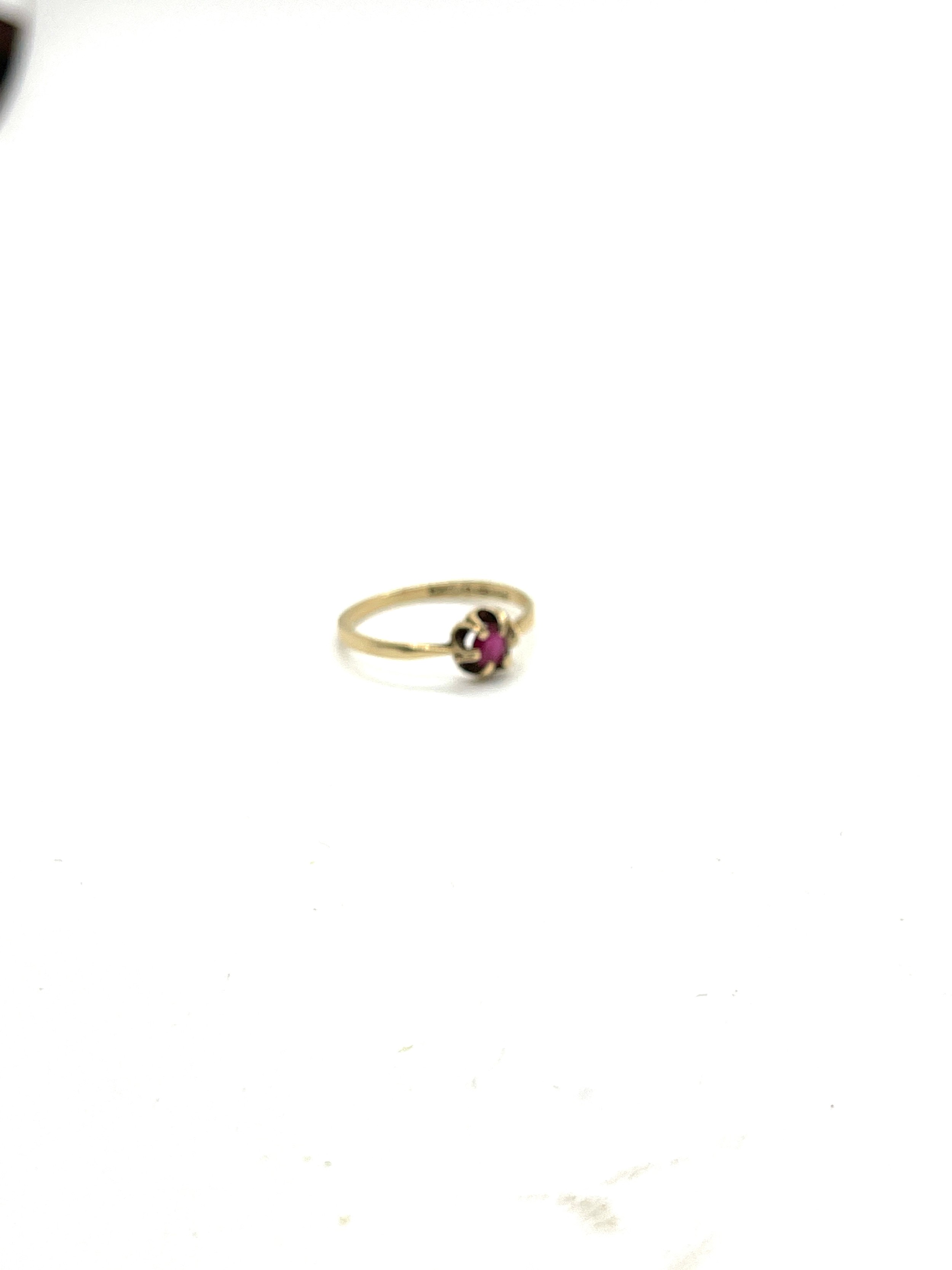 9ct gold ruby stone set ring, ring size M, overall weight 1.1g - Bild 2 aus 5
