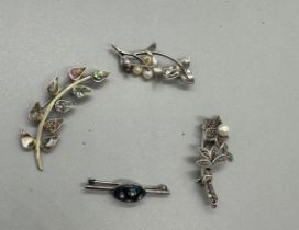 Selection of silver jewellery includes marcasite, abalone stone etc