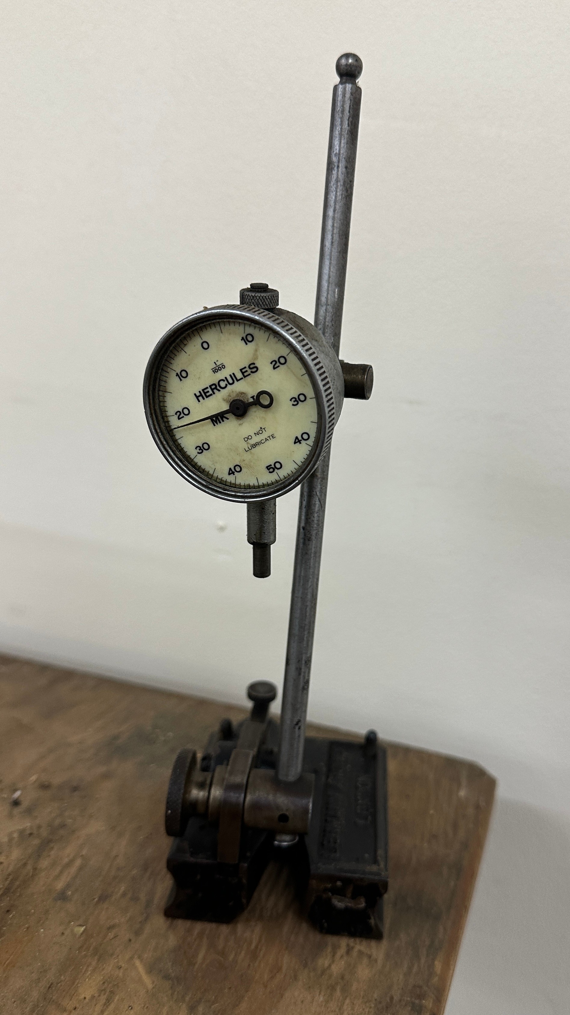 Engineer hercules dial gauge