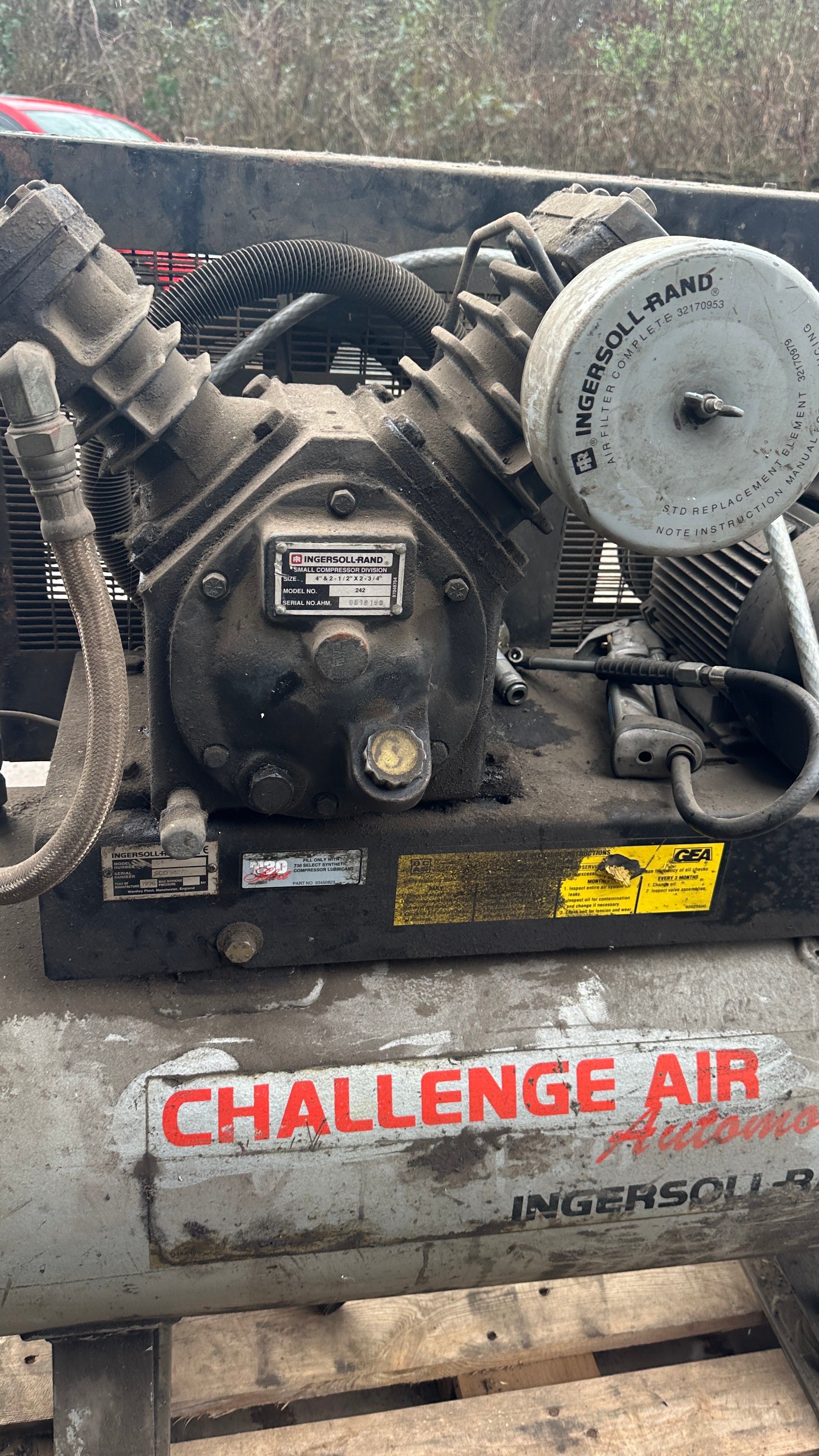 Challenege air compresssor -Welded pressure vessel EN286 - Ingasol brand - Image 3 of 5