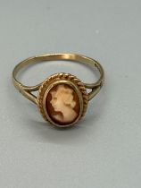 Ladies 9ct gold cameo set dress ring, total weight 1.9 grams ring size S