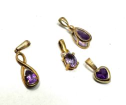 4x 9ct gold amethyst pendants (1.1g)