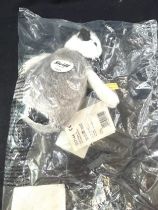Steiff bear in original bag, Steiff Flaps 057144