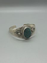 Vintage sterling silver Navajo type bangle set with turquoise stone 40 grams