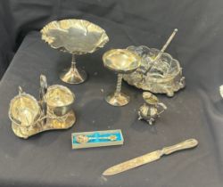 Selection of silver plated items includes viners, centre piece etc