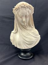 Giannelli Mary bust figure on onyx stand, 9 inches tall