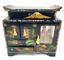 Vintage hand painted lacquered jewellery box 9.5 inches tall, 9 inches wide, 4.5 inches depth