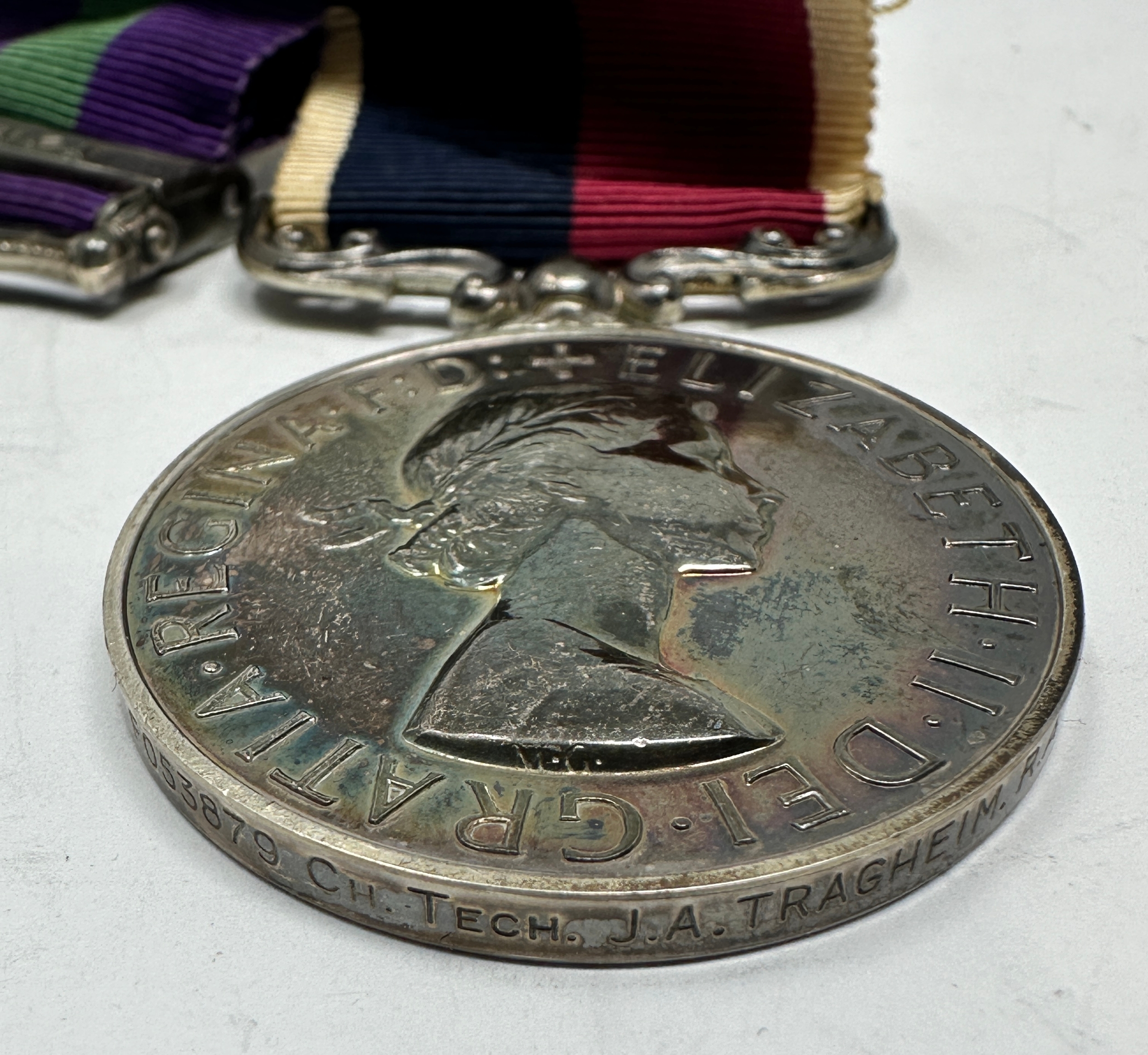 G.S.M Malaya & long service medal pair to cpl j.a traghheim R.A.F - Bild 4 aus 4