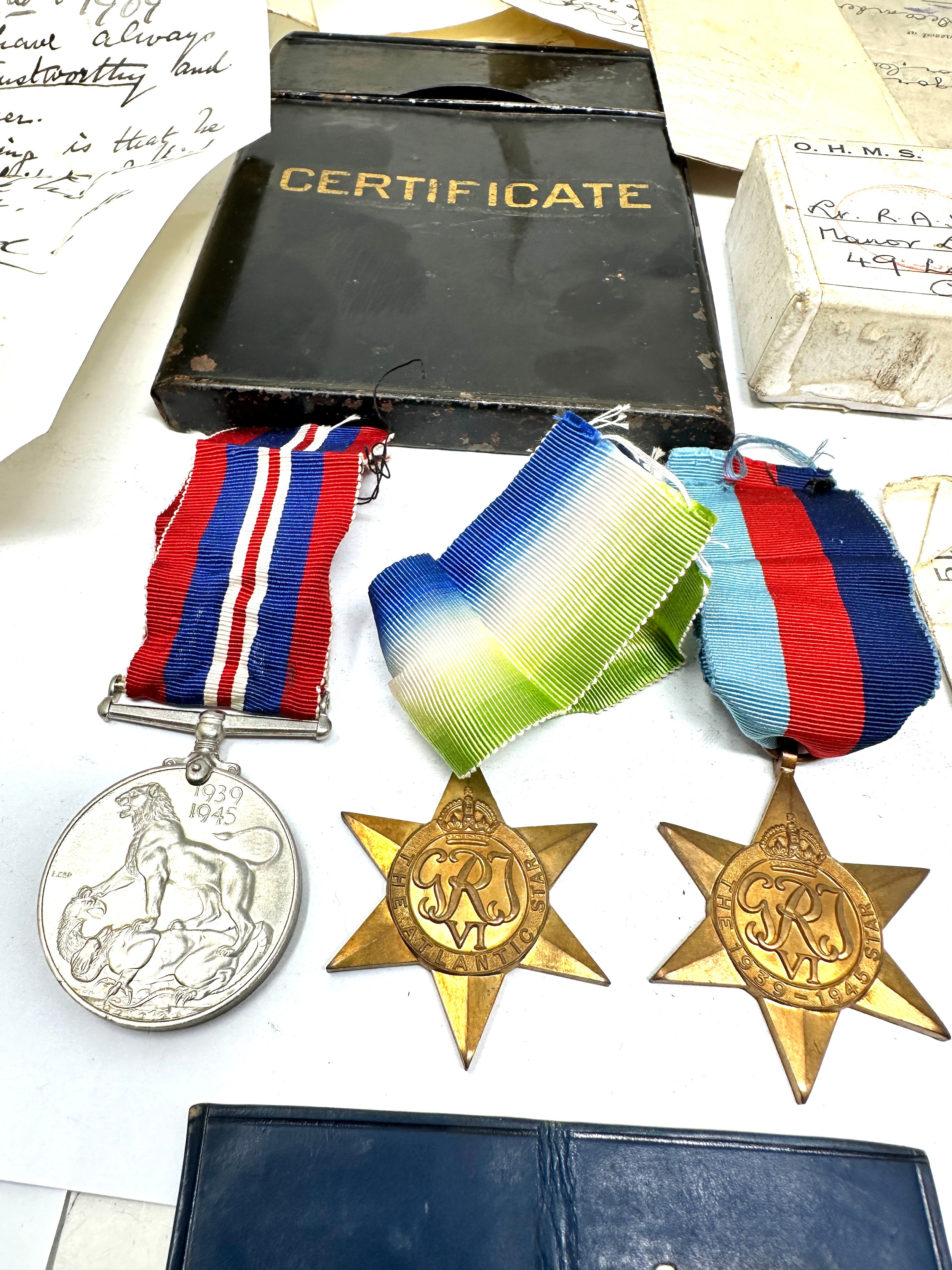 WW1 - WW2 Navy Family Officers Medals & Papers Boxed - Bild 2 aus 4