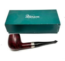 Boxed silver mounted petersons of dublin pipe
