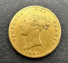 1851 Half Sovereign Queen Victoria Young Head Shield Back