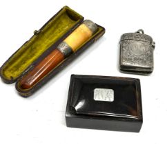 3 x .800 & .925 sterling tobacciana inc tortoiseshell snuff box, cheroot, vesta