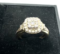 9ct gold diamond dress ring (3.4g)